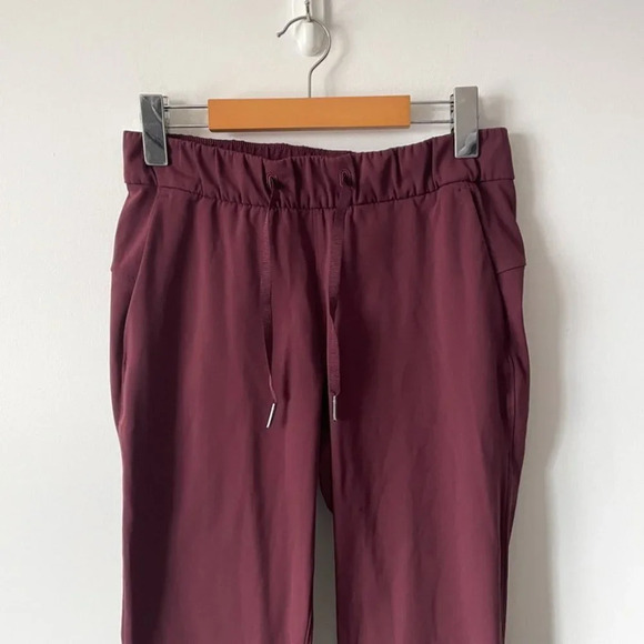 Lululemon Keep Moving Pant Cassis Burgundy Wine  Size 4 - Picture 5 of 8
